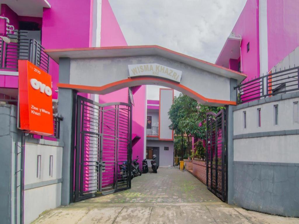 Oyo 2770 Zleepy Wisma Khazri Bogor Eksteriør bilde